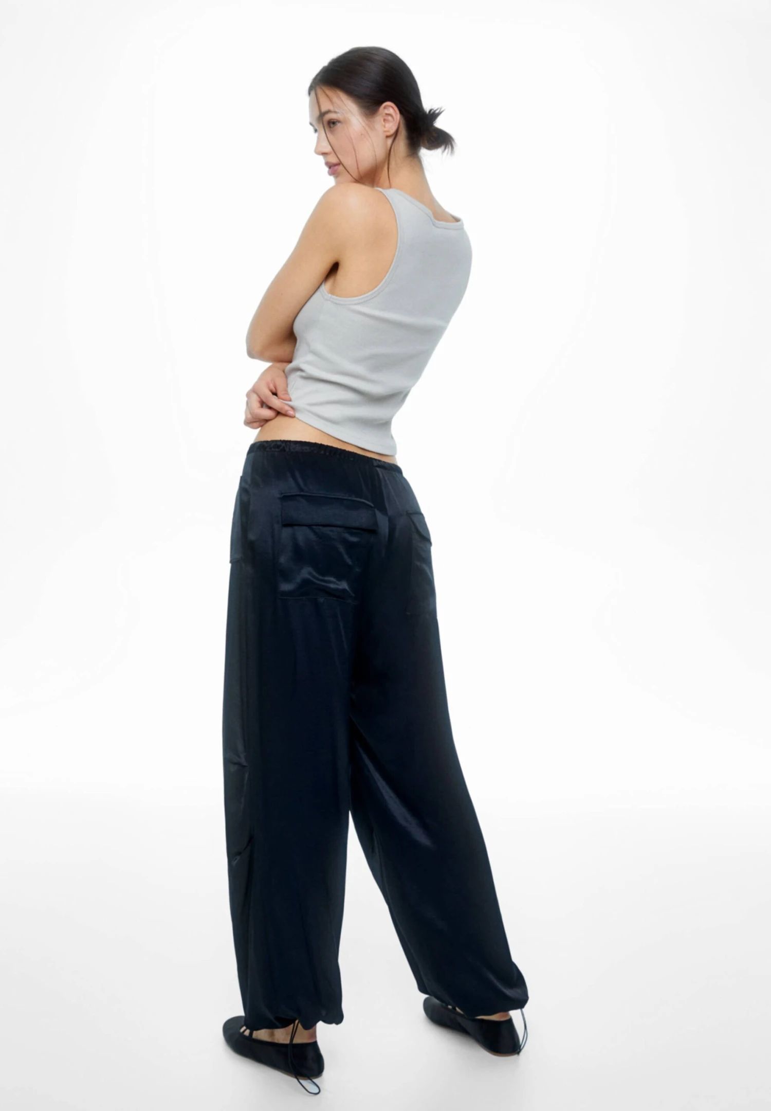 PULL & BEAR Satin Parachute - Broek - Mottled Black 3 PULL & BEAR Satin Parachute - Broek - Mottled Black - Afbeelding 3