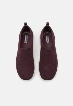 Go Walk Trainers - Sportieve Wandelschoenen - Burgundy 9 Go Walk Trainers - Sportieve Wandelschoenen - Burgundy -Korting Dameskleding 0e80057ca1724da2b0159c4b36e31524