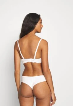 Anna Field 2 Pack - Strapless Bh - Black/Beige 9 Anna Field 2 Pack - Strapless Bh - Black/Beige -Korting Dameskleding 21c88ae37f38441e9f1e5e86f54dbc0e