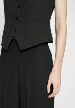 MAX & Co. Nantes - Broek - Black 9 MAX & Co. Nantes - Broek - Black -Korting Dameskleding 4201f50cc3ed4477be488aee7c8bd498