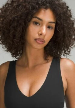 Lululemon Align™ V-Neck C/D - Sport-Bh Met Medium Support - Black 8 Lululemon Align™ V-Neck C/D - Sport-Bh Met Medium Support - Black -Korting Dameskleding 42795b754b80489c98cb3ca761763e2c