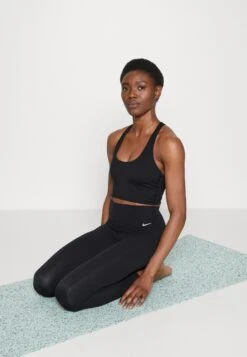 Nike Performance Zenvy 7/8 - Legging - Black -Korting Dameskleding 4478b969b0fa4ccf9af10ce9008b4eeb