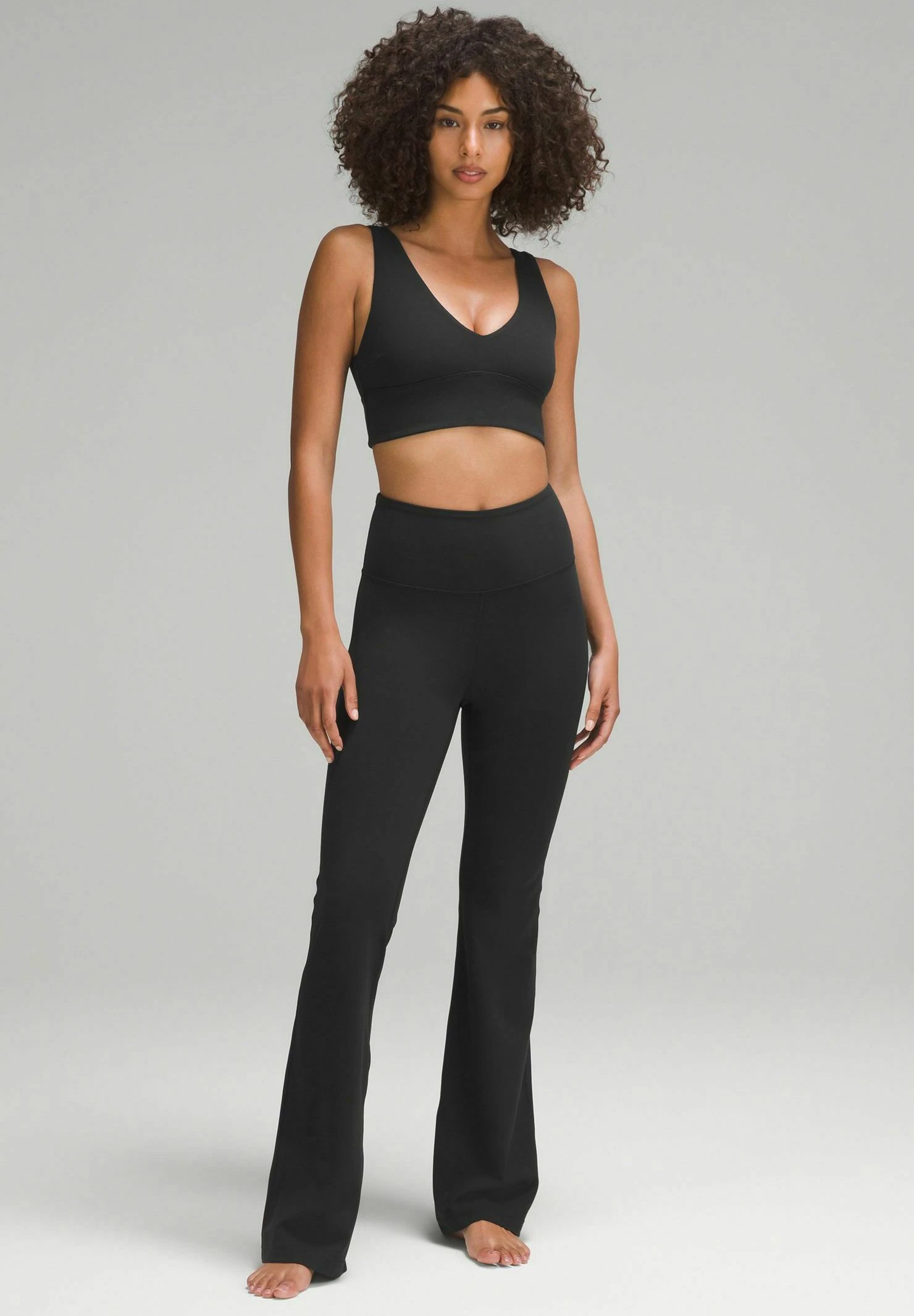 Lululemon Align™ V-Neck C/D - Sport-Bh Met Medium Support - Black 2 Lululemon Align™ V-Neck C/D - Sport-Bh Met Medium Support - Black - Afbeelding 2