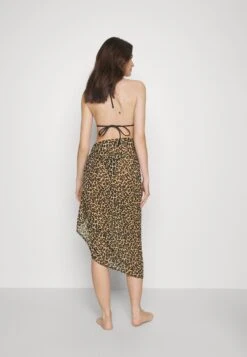 Bruno Banani Pareo - Strandaccessoire - Leo -Korting Dameskleding 59919bffd6f948c397646b67ab8cb859