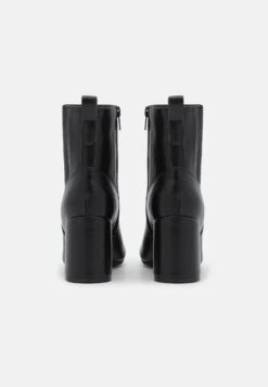 Anna Field Korte Laarzen - Black -Korting Dameskleding 5d2d432fbb5944eab4f8cbec25e459e2