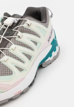 Salomon Xa Pro 3D V9 - Trail Hardloopschoenen - Gull/White/Bleached Aqua 11 Salomon Xa Pro 3D V9 - Trail Hardloopschoenen - Gull/White/Bleached Aqua -Korting Dameskleding 9fcf242b89034b3ab6cfd890ddb6de15