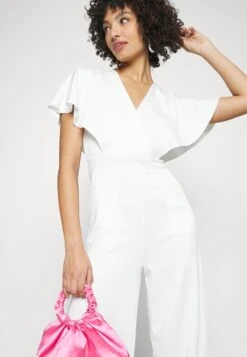 Wedding Betty V Neck Wrap - Jumpsuit - White 10 Wedding Betty V Neck Wrap - Jumpsuit - White -Korting Dameskleding b2be8dc283c04e949a194b3f609b96e3