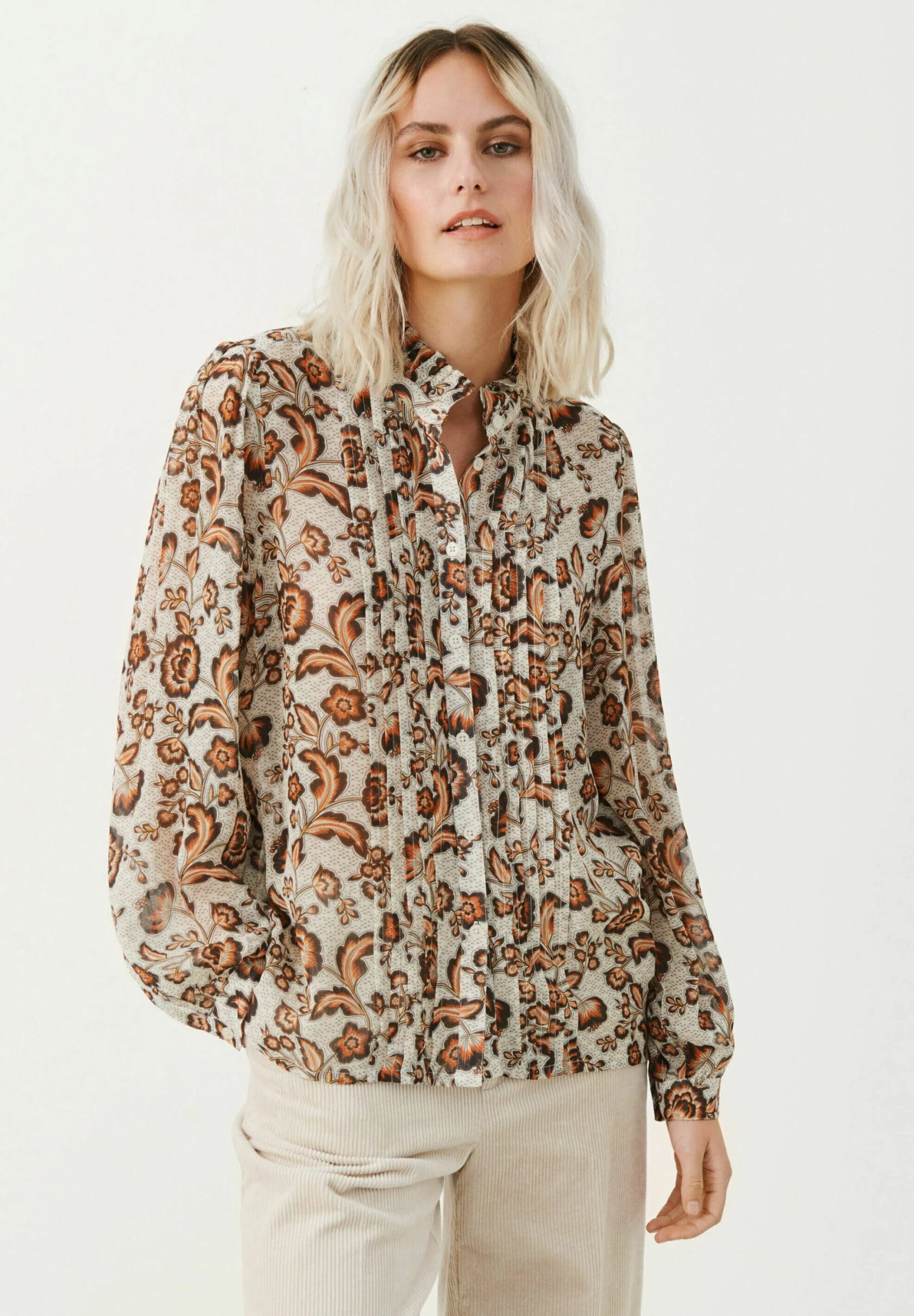 Part Two Viktorine - Overhemdblouse - Koi Japanese Flower Print 1 Part Two Viktorine - Overhemdblouse - Koi Japanese Flower Print