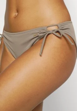 Bruno Banani Triangle Set - Bikini - Stone -Korting Dameskleding c8df7db524bf40d28ae07bd4c86a1468