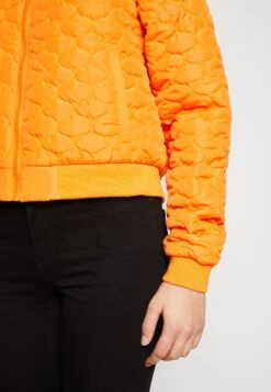 Noisy May Nmvivi- Bomberjacks - Vibrant Orange -Korting Dameskleding db33a30ad7cd49c0bd6a64df92d327fe